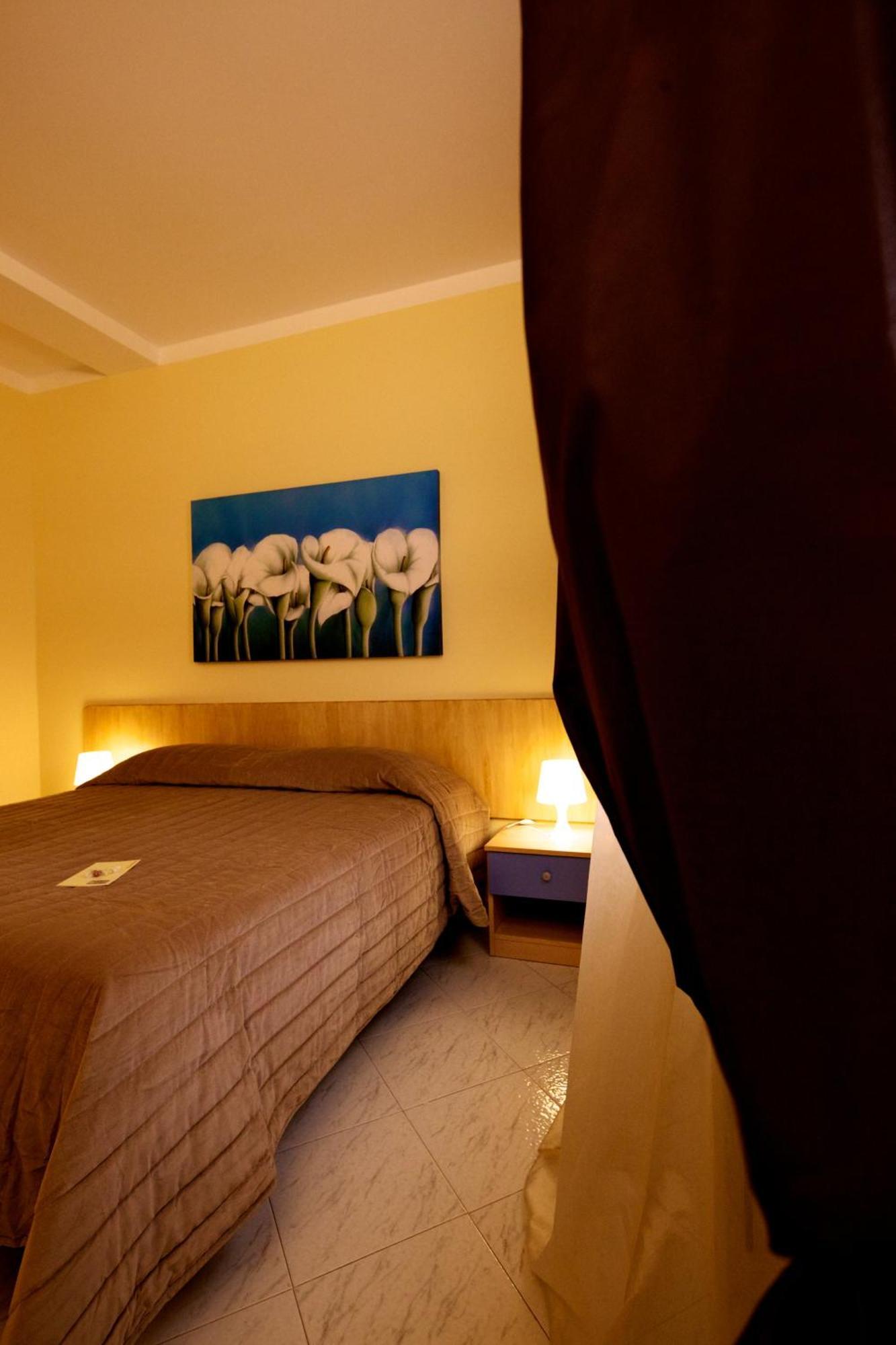 ビシェーリエ Olympo Bed & Breakfast エクステリア 写真
