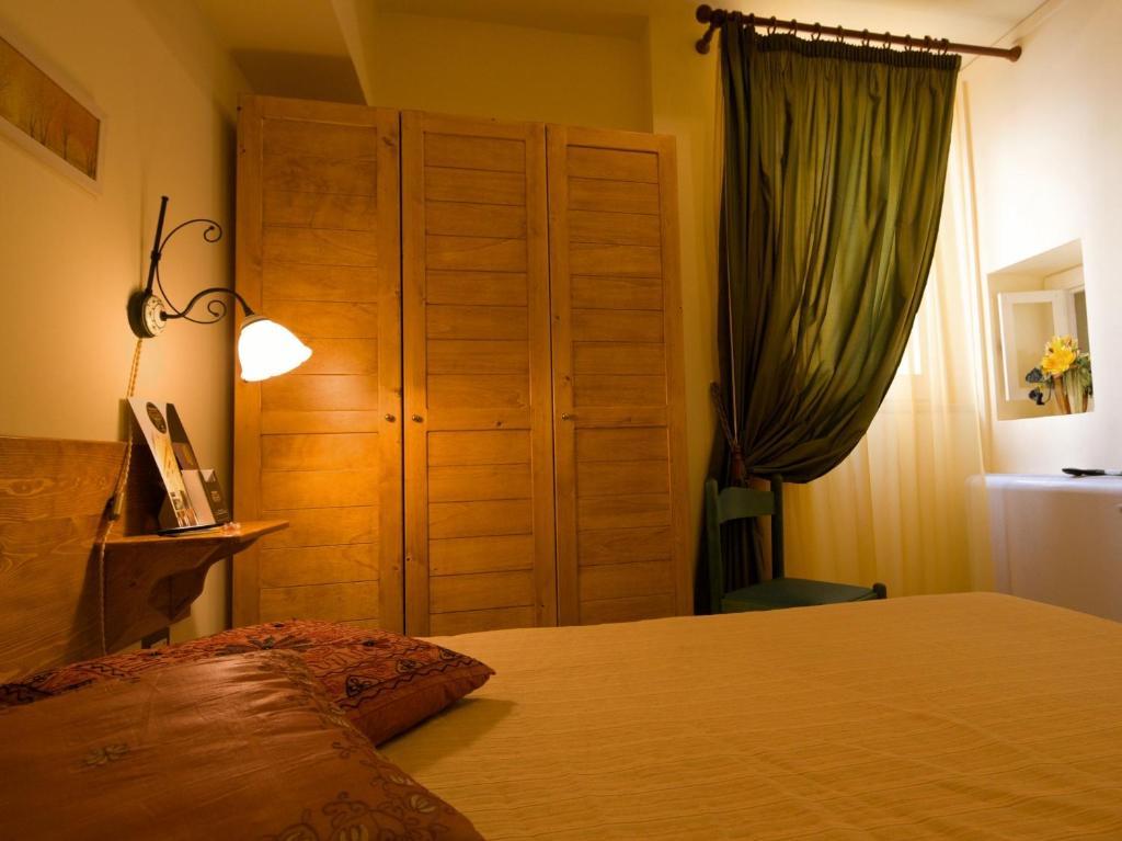 ビシェーリエ Olympo Bed & Breakfast エクステリア 写真